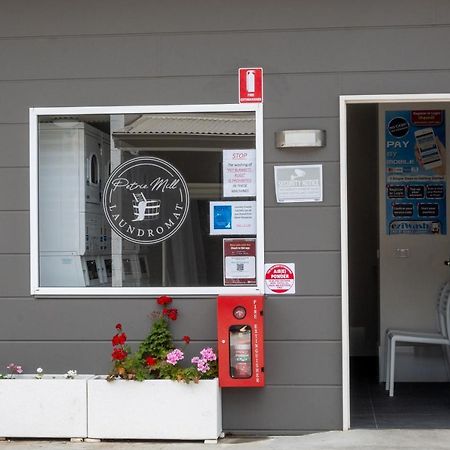 Petrie Mill Motel Exterior foto